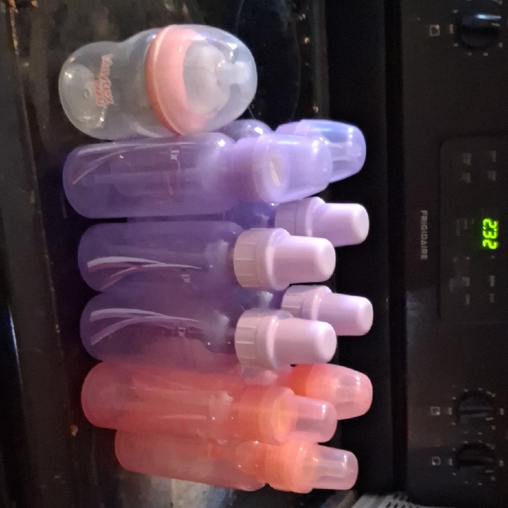 VentiBaby Colorful Baby Bottle Set